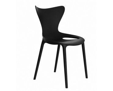 CHAISE LOVE
