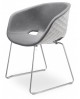 Fauteuil UNI KA 595M coque blanche effet matelassé, assise et dossier rembourrés tissu gris, pieds luge chromé satiné